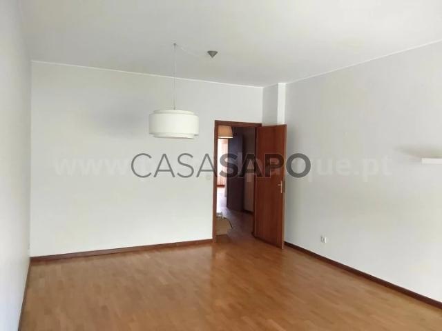 Apartamento alugar em Porto, Aldoar