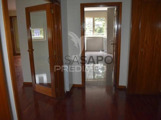 Apartamento alugar em Porto, Aldoar
