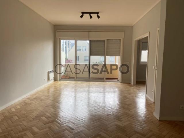 Apartamento alugar em Porto, Aldoar