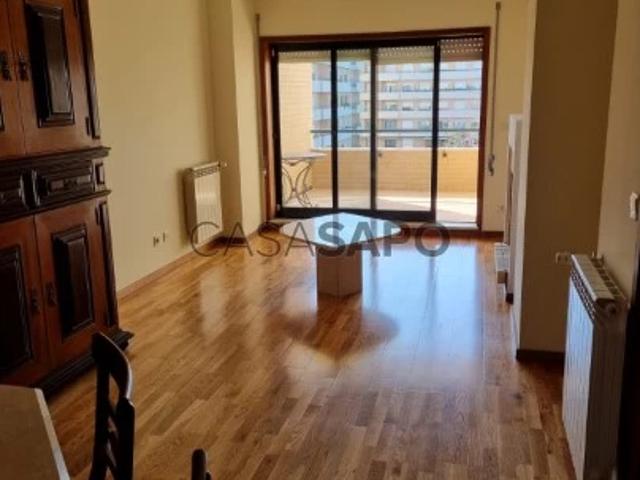 Apartamento alugar em Porto, Aldoar