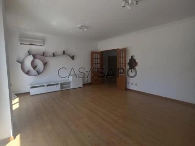Apartamento alugar em Seixal, Setúbal