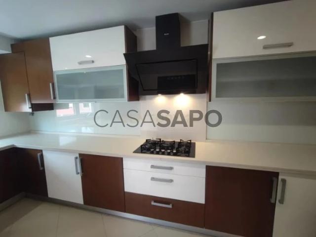 Apartamento alugar em Seixal, Setúbal