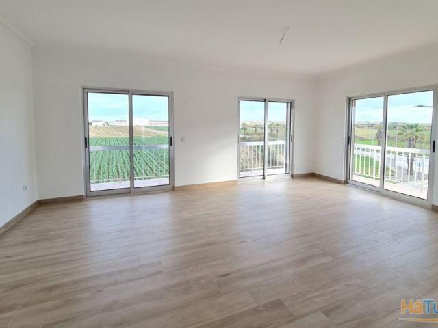 Apartamento alugar em Peniche, Leiria