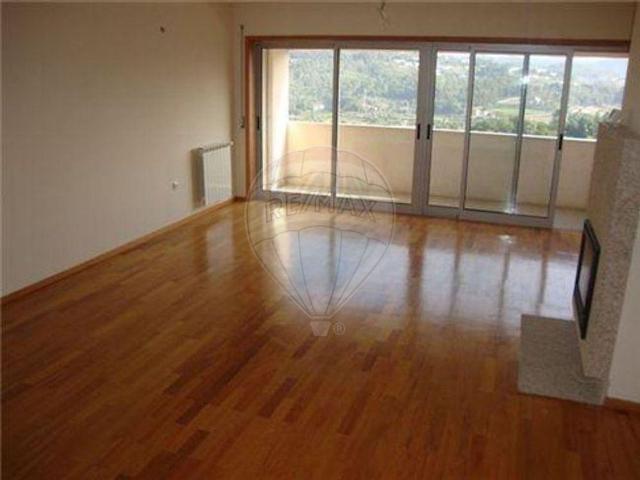 Apartamento alugar em Guimarães, Braga