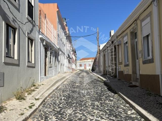 Apartamento alugar em Casalinho da Ajuda, Lisboa