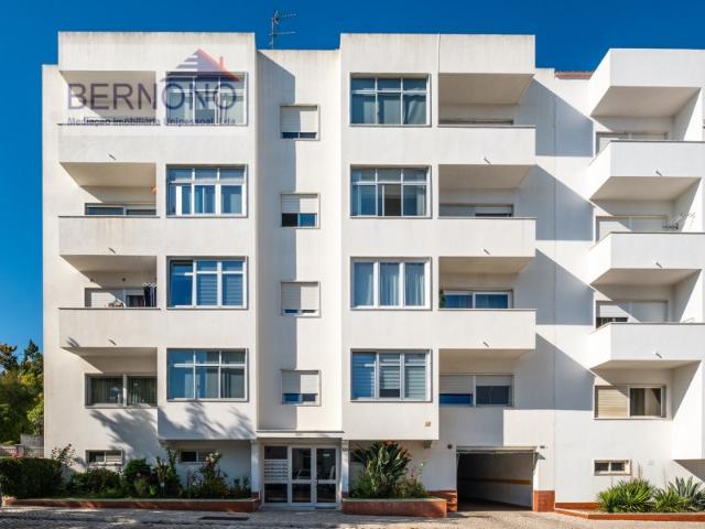 Apartamento alugar em Carcavelos e Parede, Cascais