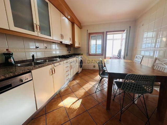 Apartamento alugar em Santa Maria Da Feira, Aveiro