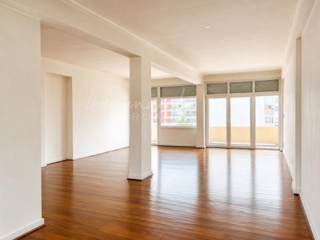 Apartamento alugar em Estrela, Lisboa