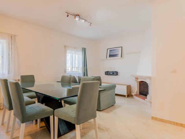 Apartamento alugar em Almada, Setúbal