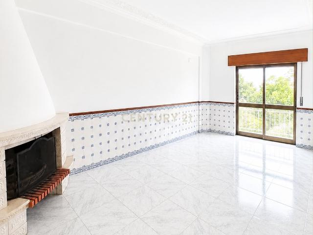 Apartamento alugar em Seixal, Amora