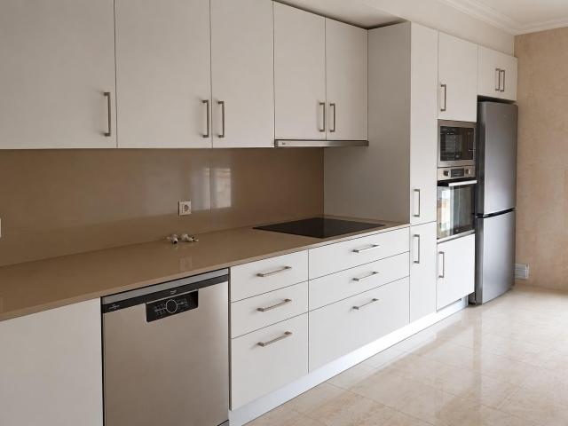 Apartamento alugar em Cartaxo e Vale da Pinta, Cartaxo