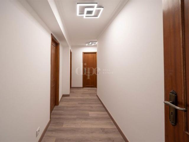 Apartamento alugar em Oliveira, São Paio e São Sebastião, Guimarães
