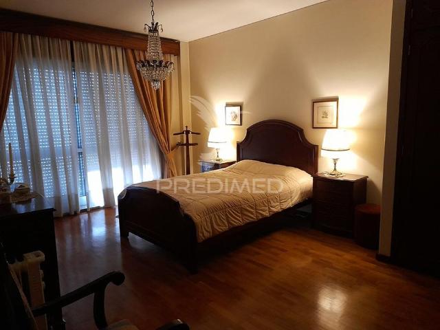 Apartamento alugar em Conjunto Urbano da Ribeira, Porto