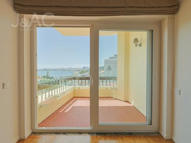 Apartamento alugar em Santo António do Estoril, Cascais