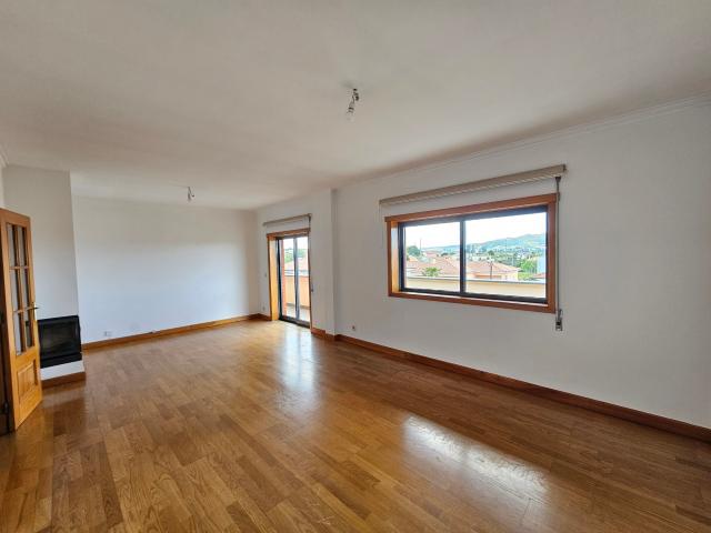 Apartamento alugar em Fonte Grossa, Viana Do Castelo