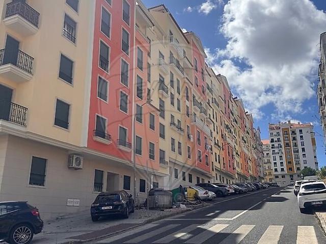 Apartamento alugar em Reboleira, Amadora
