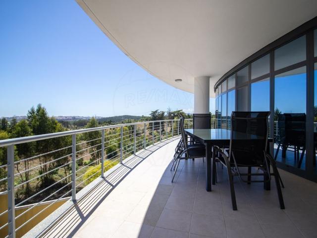 Apartamento alugar em Portela de Cambra, Sintra