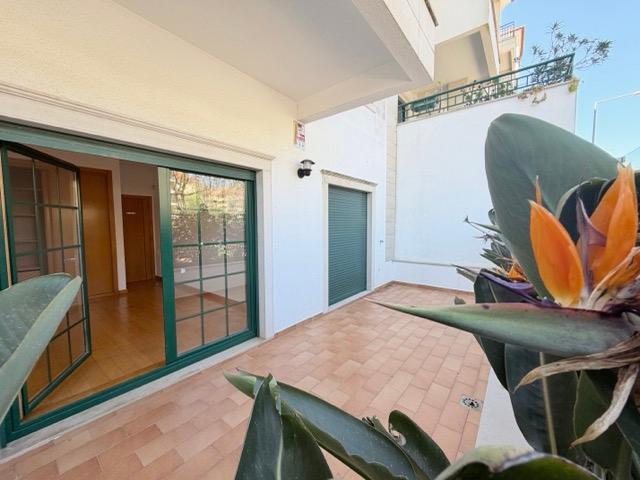 Apartamento alugar em Carcavelos, Cascais