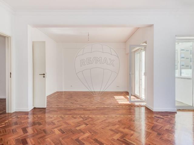 Apartamento alugar em Venda Nova, Amadora