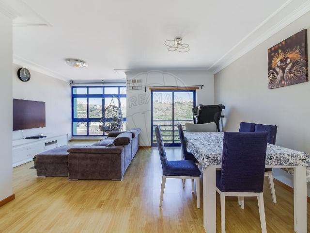 Apartamento alugar em Venda Nova, Amadora