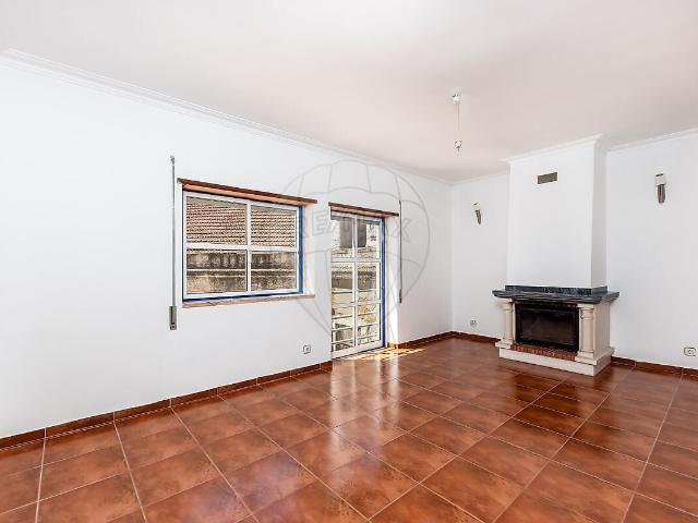 Apartamento alugar em Bairro da Barrosa, Montijo