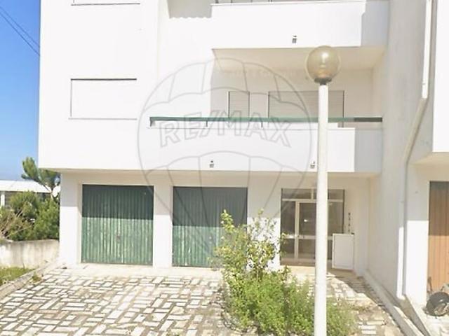 Apartamento alugar em Casal Lagar, Nazaré