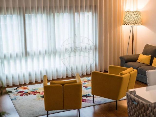 Apartamento alugar em Colinas do Cruzeiro, Odivelas