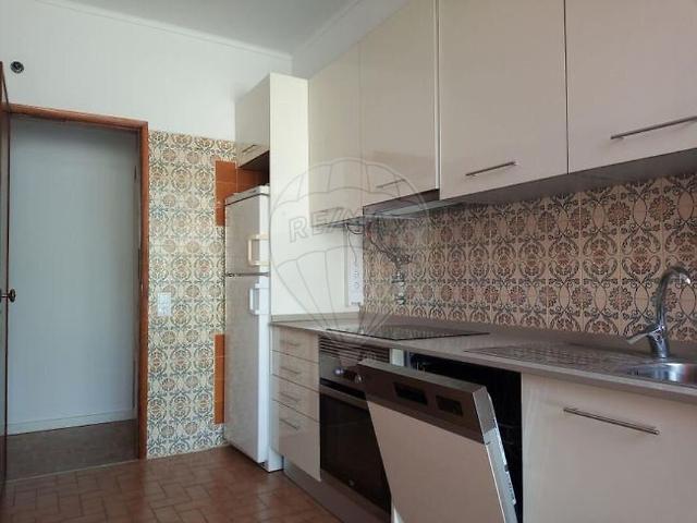 Apartamento alugar em Nova Oeiras, Oeiras