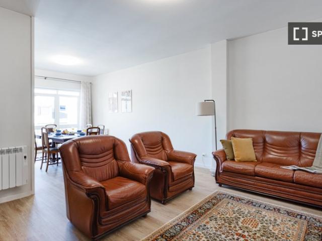 Apartamento alugar em Porto, Carreiros