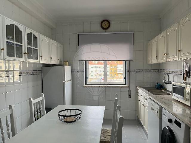 Apartamento alugar em Zona Industrial de Ponte de Sor, Ponte de Sor