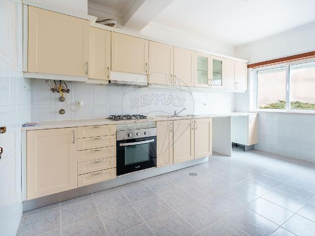 Apartamento alugar em Eiras e São Paulo de Frades, Coimbra