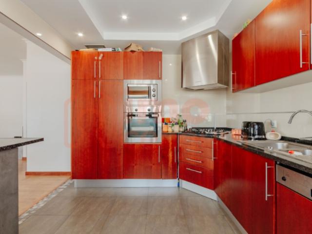 Apartamento venda em Catujal, Santiago Dos Velhos