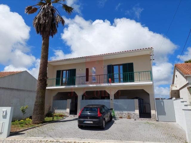 Apartamento alugar em Nossa Senhora do Pópulo, Caldas Da Rainha