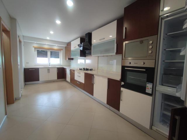 Apartamento alugar em Seixal, Setúbal