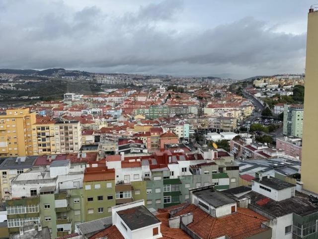Apartamento alugar em Bairro dos Quatro, Odivelas