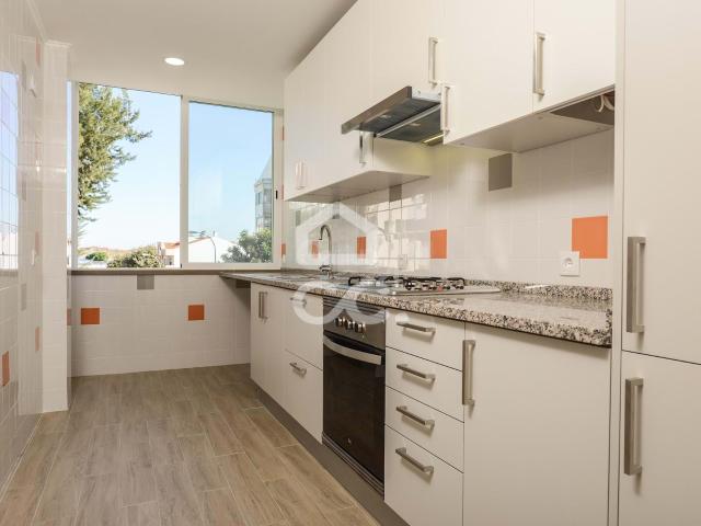 Apartamento venda em Oeiras, Lisboa