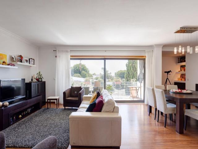 Apartamento venda em Porto Salvo, Oeiras