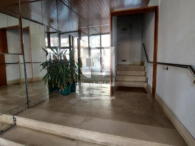 Apartamento alugar em A Ver-o-mar, Porto