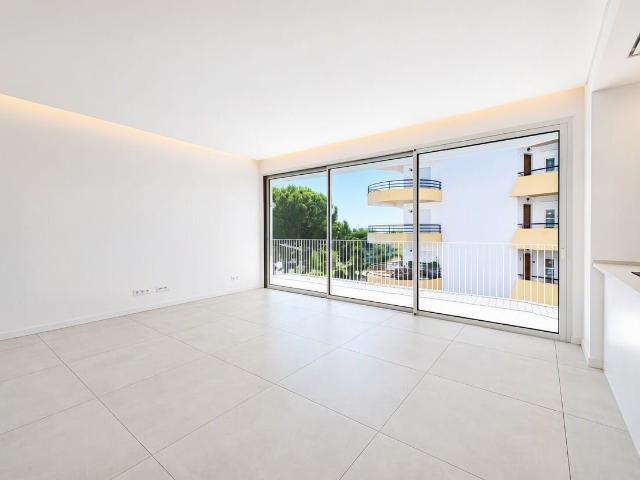Apartamento venda em Quarteira, Loulé