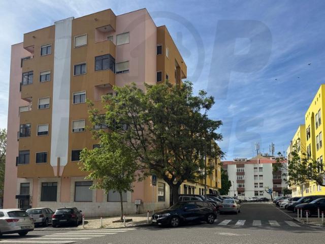 Apartamento venda em Santiago Dos Velhos, Lisboa