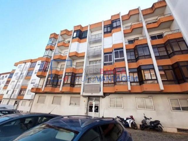 Apartamento venda em Vale de Carenque, Sintra