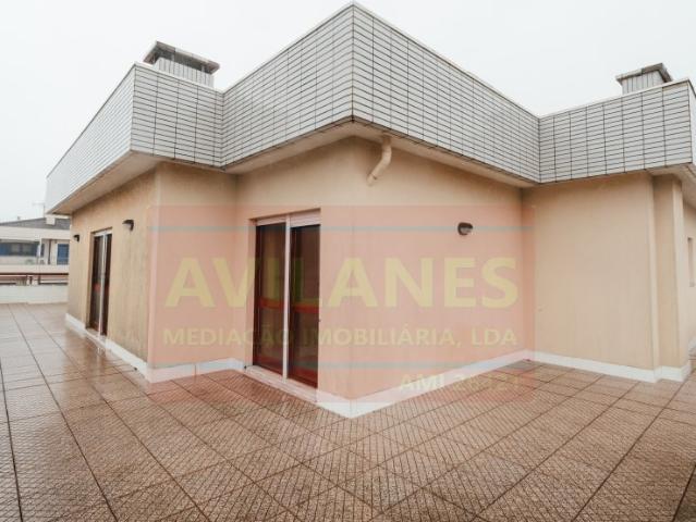 Apartamento venda em Mirêlo, Santa Maria Da Feira