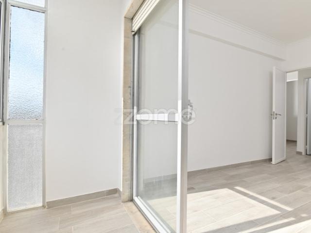 Apartamento venda em Agualva