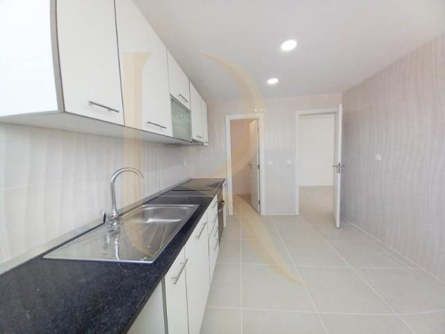 Apartamento venda em Caranguejais, Almada