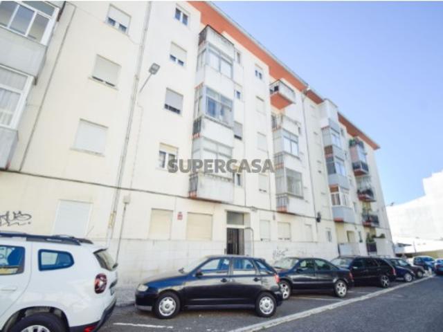 Casa venda em Reboleira, Amadora