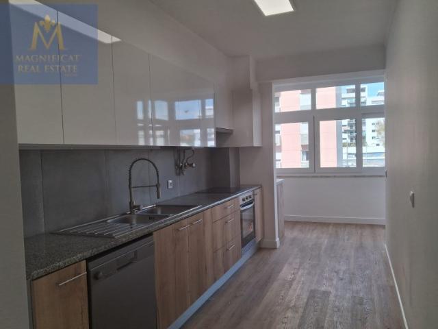 Apartamento venda em São Domingos de Benfica, Lisboa