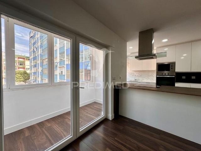 Apartamento alugar em Setúbal