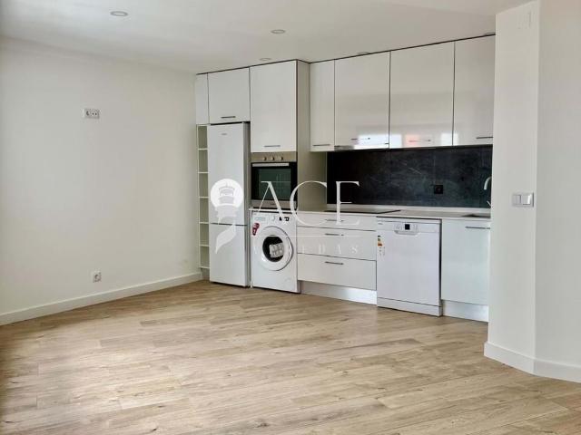 Apartamento venda em Vale de Carenque, Sintra