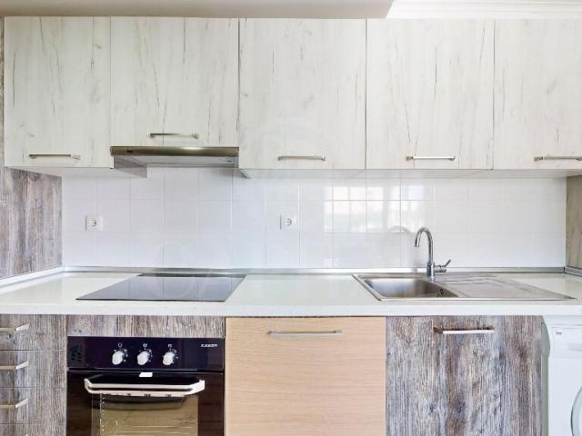 Apartamento alugar em Afonso Costa, Setúbal