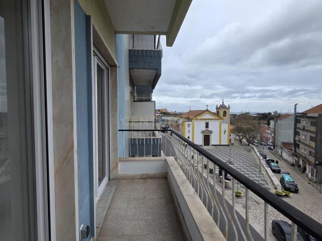 Apartamento venda em Bairro de São Lourenço, Santiago Dos Velhos